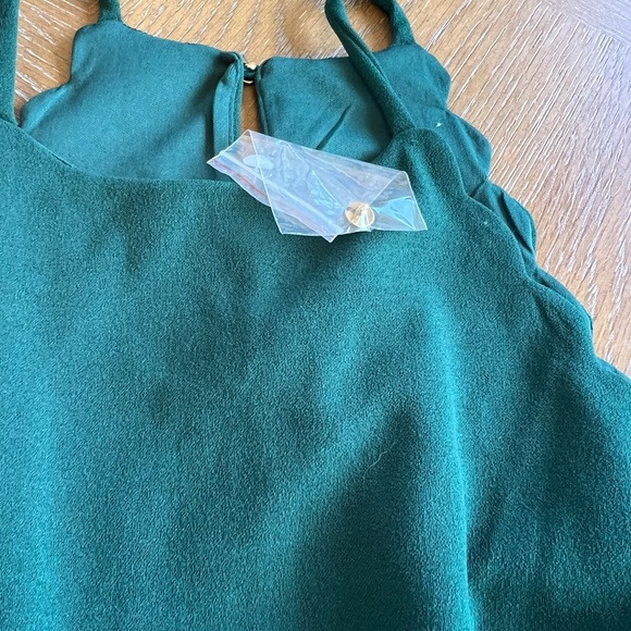 Green  dress size Medium New with tag - Picture 9 of 13